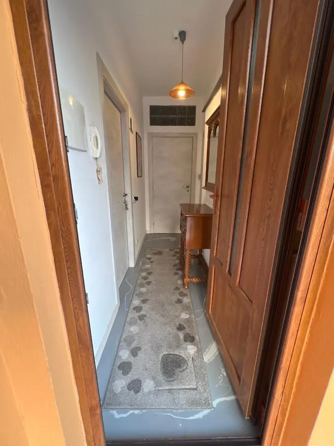 Macloud Pub B&B Sarnico Oda ve Kahvaltı